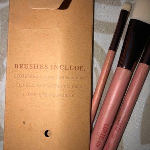 Luxie brush set